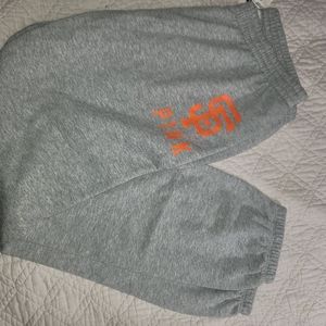 Open 2 offers VICTORIA'S SECRET SF GIANTS SWEATS